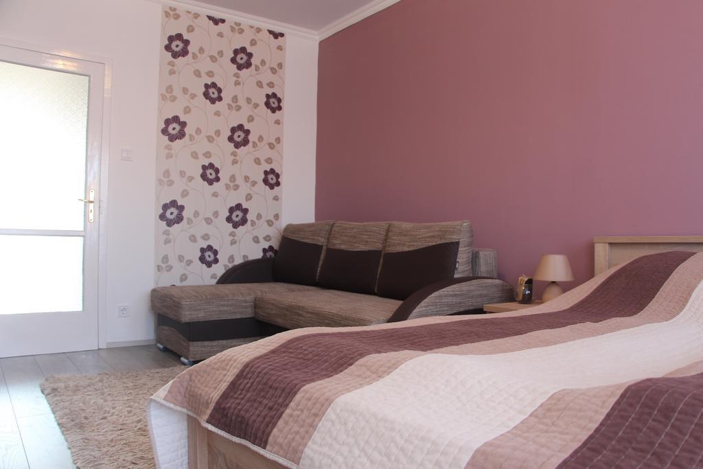 Verona Apartman 塞格德 外观 照片